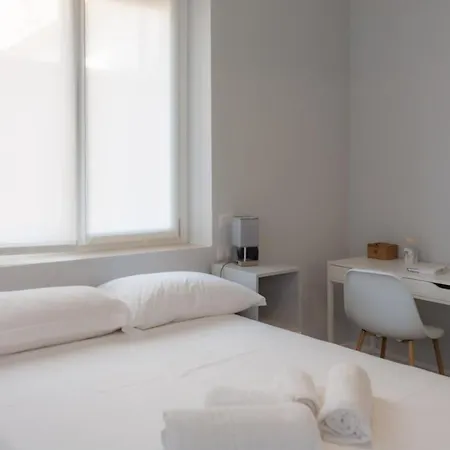 Bnbutler - Pergolesi, 6 - Accogliente E Moderno A Due Passi Da Tutto Milan Exterior photo