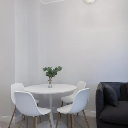 Bnbutler - Pergolesi, 6 - Accogliente E Moderno A Due Passi Da Tutto Milan Exterior photo