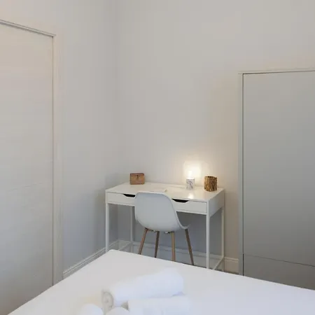 Bnbutler - Pergolesi, 6 - Accogliente E Moderno A Due Passi Da Tutto Milan Exterior photo